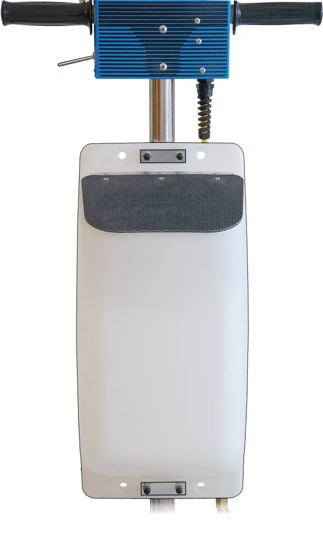 /public/media/Solution-Tank-Close-up-front-mounting.webp